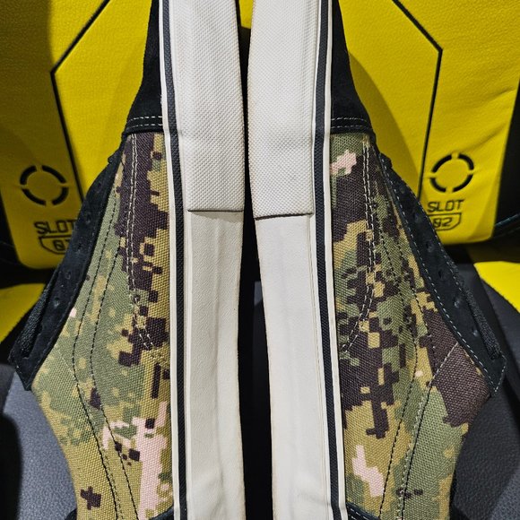 *PRE-OWNED* DEFCON X VANS SYNDICATE OLD SKOOL PRO S DIGI CAMO 10.5 OLIVE BLACK - Picture 7 of 8